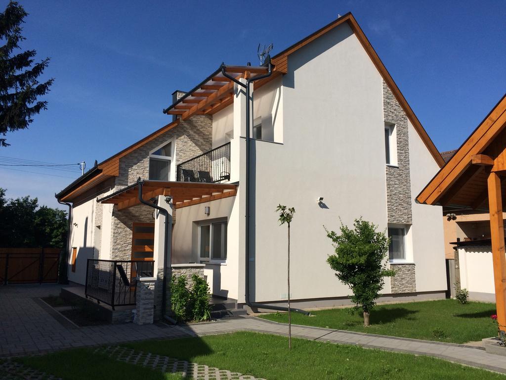 Magyar Apartman Iii. Leilighet Hajdúszoboszló Eksteriør bilde