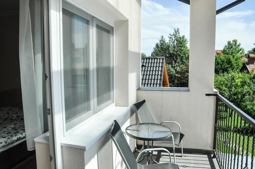 Magyar Apartman Iii. Leilighet Hajdúszoboszló Eksteriør bilde
